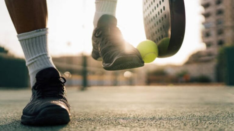 Adidas Padelschoenen: Welk Model Past Bij Jouw Speelstijl?